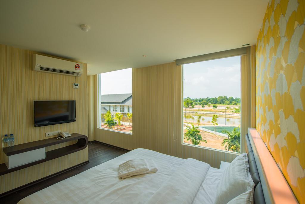 Riverfront Sentral Hotel Malakka Dış mekan fotoğraf